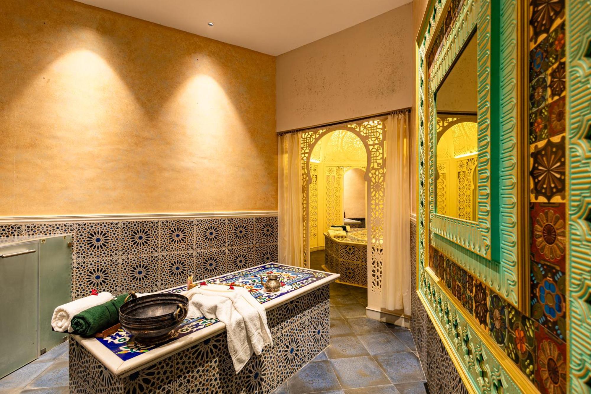Shilp Wellness Resort And Spa Panvel Bagian luar foto