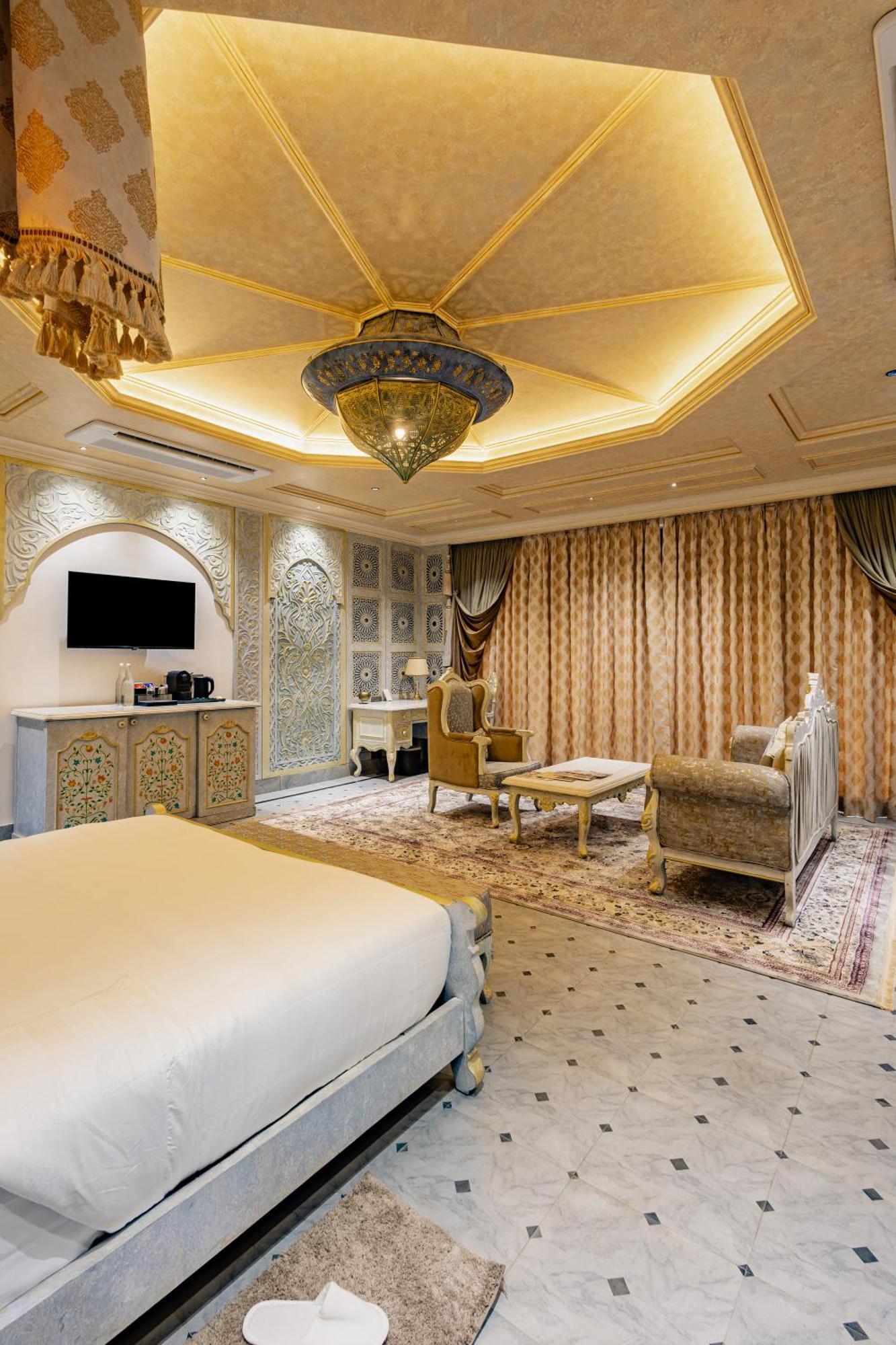 Shilp Wellness Resort And Spa Panvel Bagian luar foto
