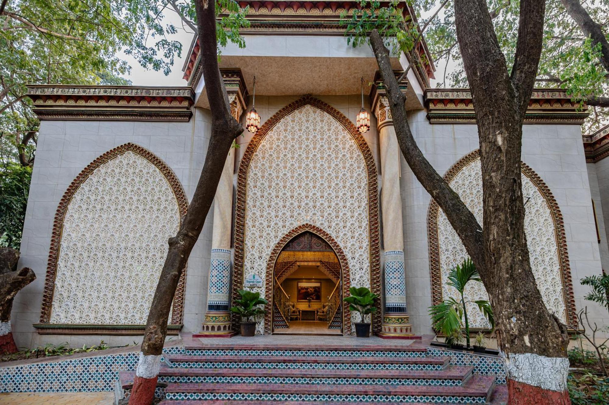 Shilp Wellness Resort And Spa Panvel Bagian luar foto